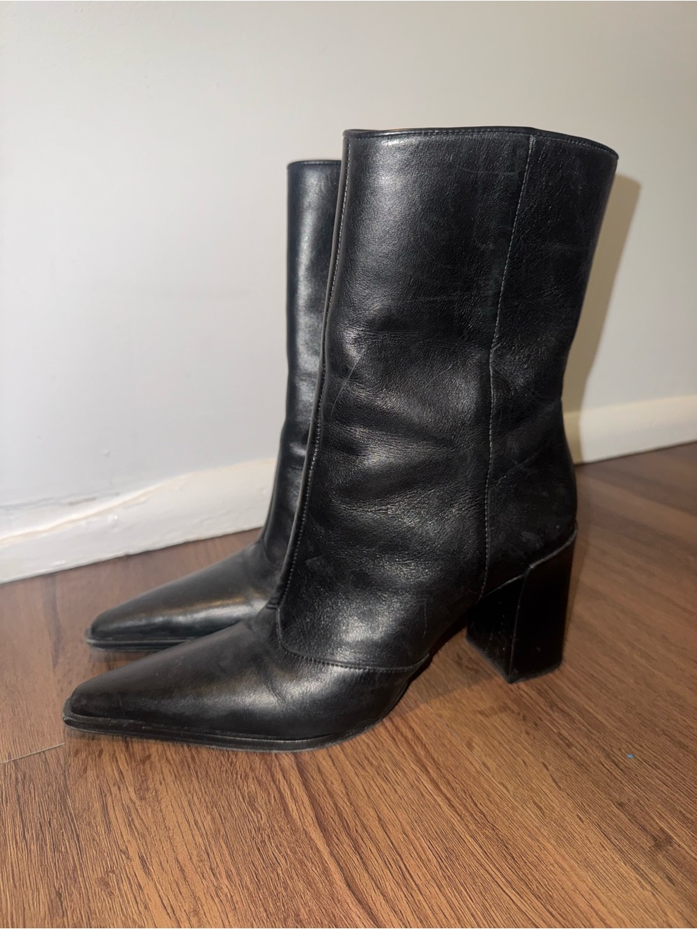 Schutz Raffaela Boot in Black - Picture 4 of 12